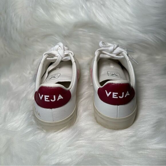 Veja Campo Sneakers - Picture 7 of 9
